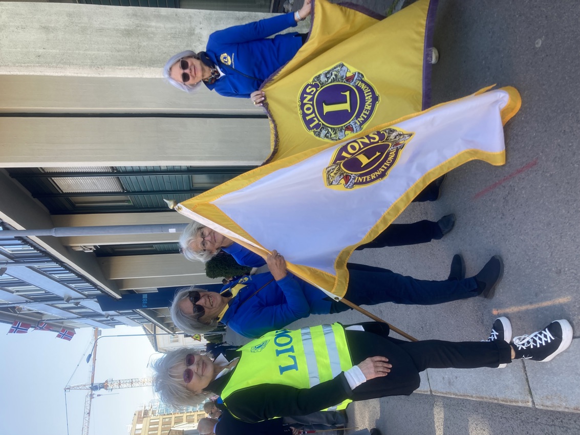 Lions Club Tønsberg deltar i borgertoget